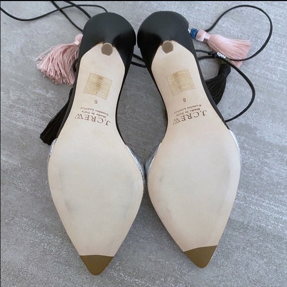 Banana Republic Metallic Black Leather Heels with Tassels - Picture 7 of 11